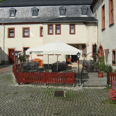 Gasthof Und Hotel Roter Hirsch Claußnitz エクステリア 写真